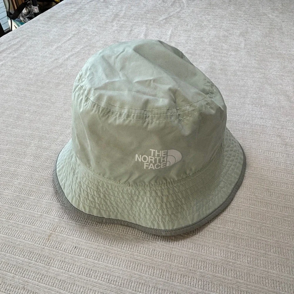 The North Face Reversible Bucket Hat Sage Green Grey Packable Sun Hiking Hat